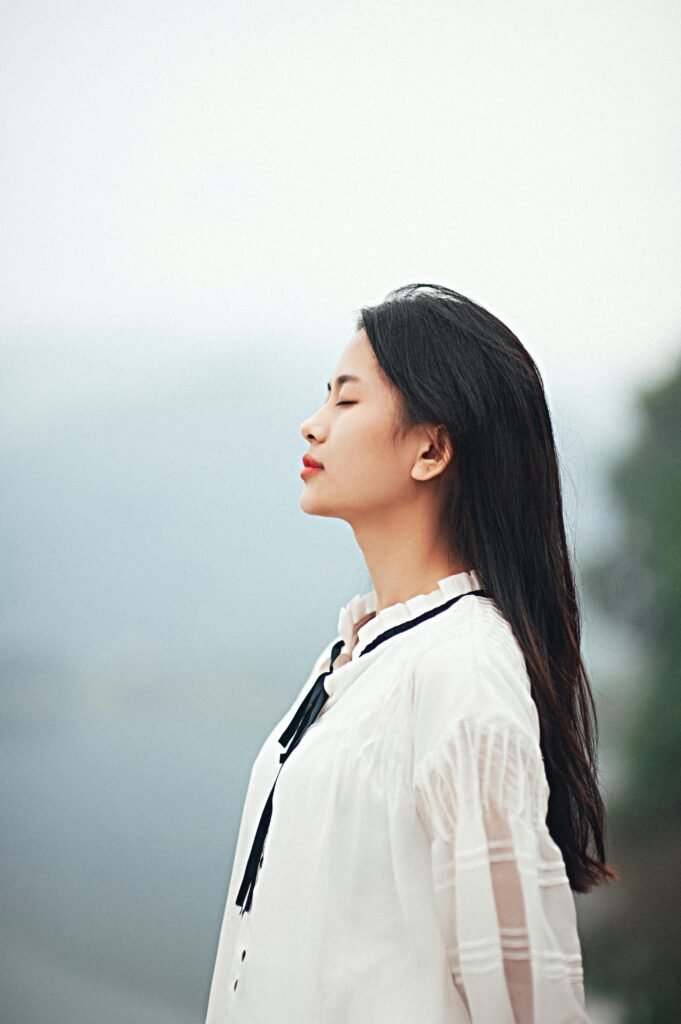 Qatar Airways announces limited flight operations from March 9 to March 11.